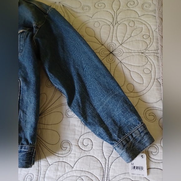 We the free Jolene distressed trucker denim jacket. - Picture 9 of 12